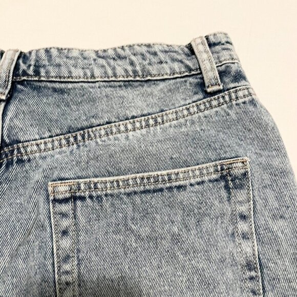 Refuge Denim Boyfriend Jean Shorts Size 7 Distressed - Picture 13 of 16